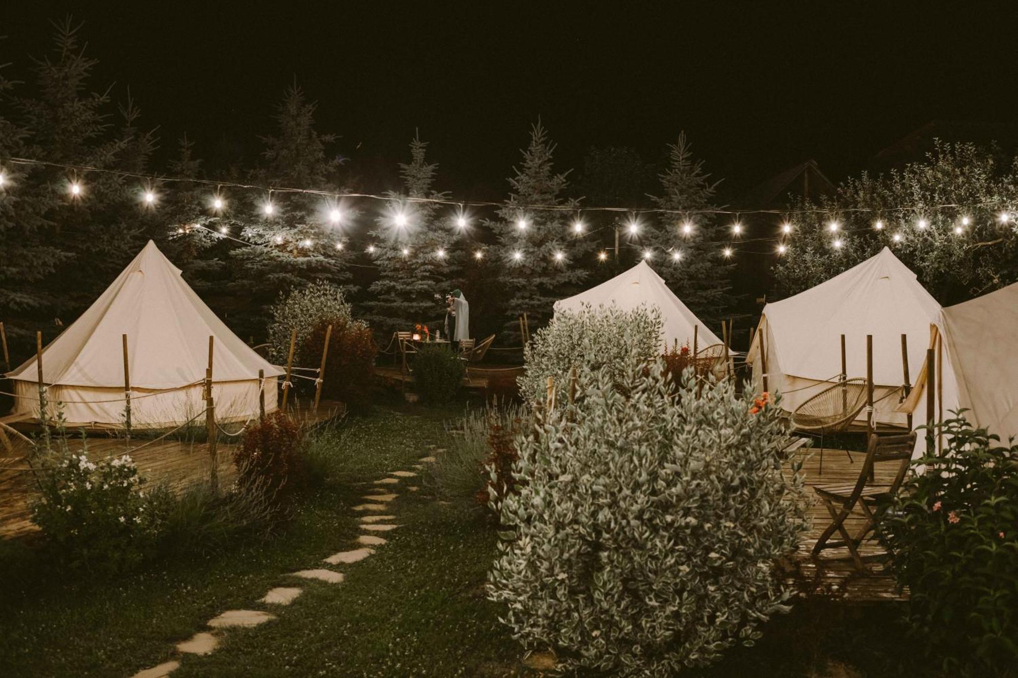 Valea Doftanei Glamping Hotel Teşila Exterior foto