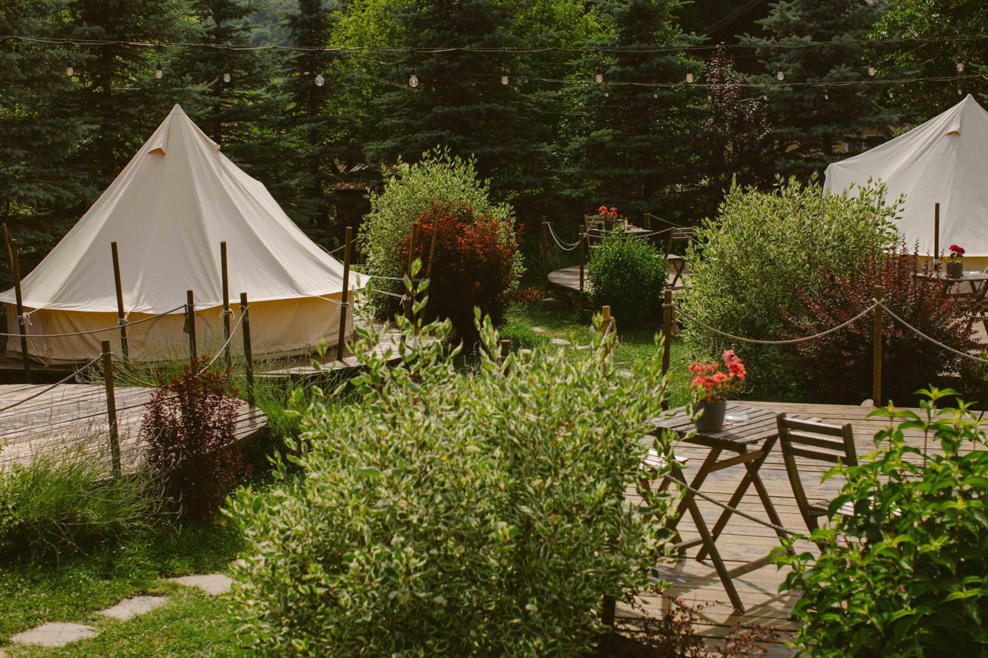 Valea Doftanei Glamping Hotel Teşila Exterior foto