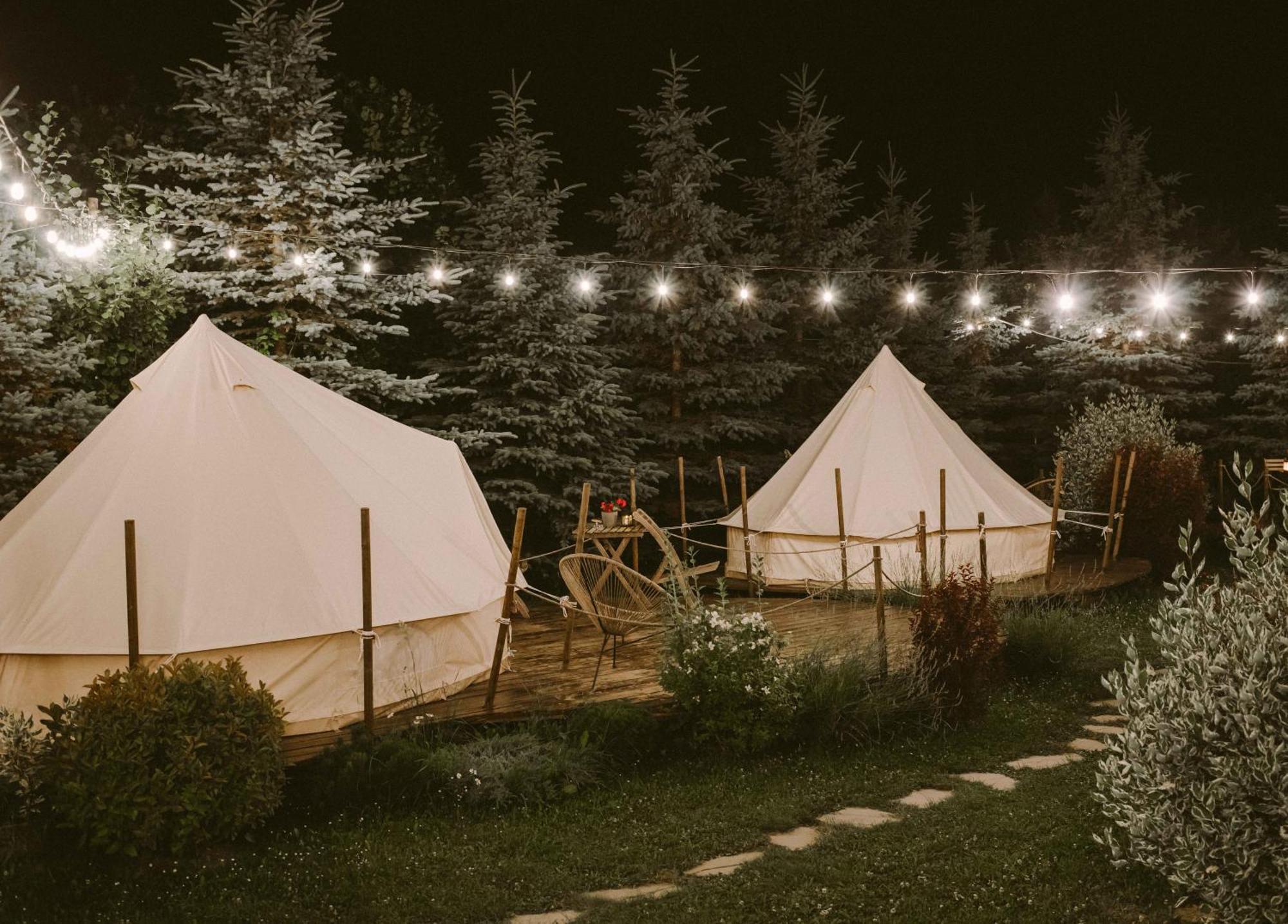 Valea Doftanei Glamping Hotel Teşila Exterior foto