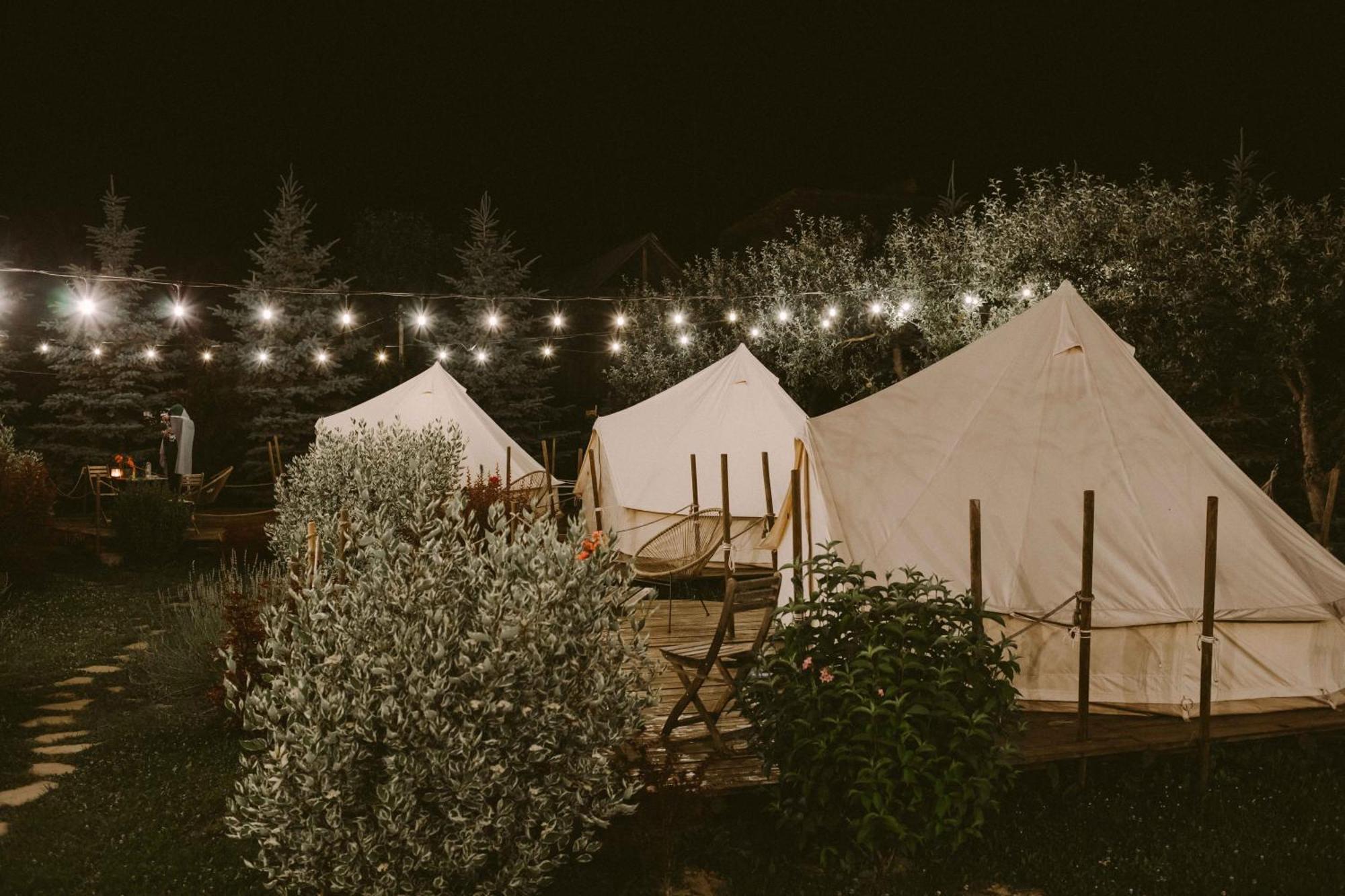 Valea Doftanei Glamping Hotel Teşila Exterior foto